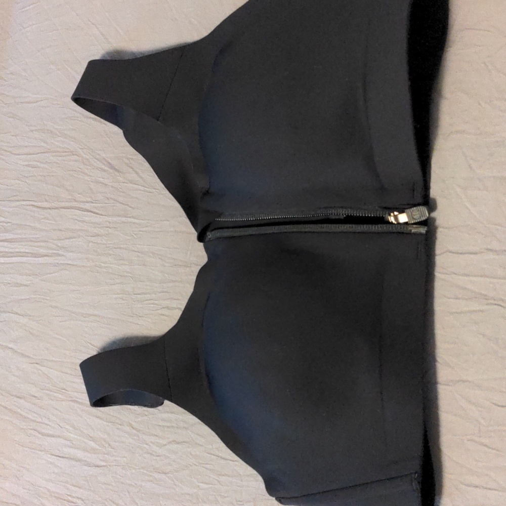 Lululemon Enlite Zip Front Sports Bra